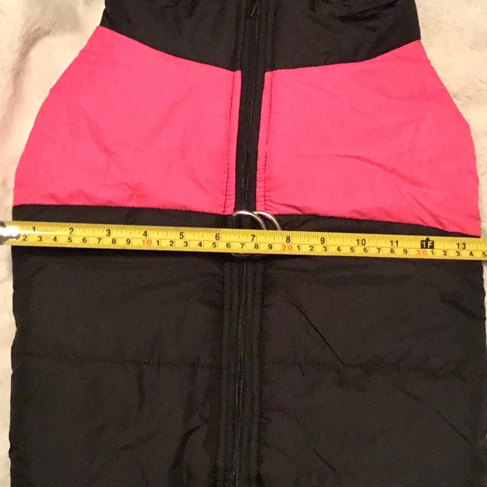 ⭐️Host Pick⭐️ Dog waterproof Vest in Various sizes *See chart for sizing* - Picture 10 of 10
